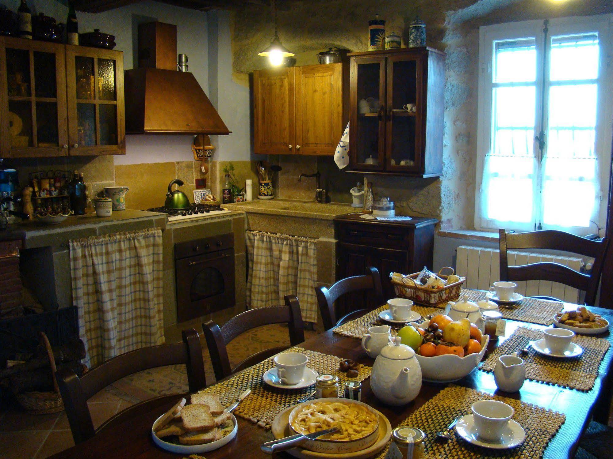 Borgo Tepolini Country House Castel del Piano  Bagian luar foto